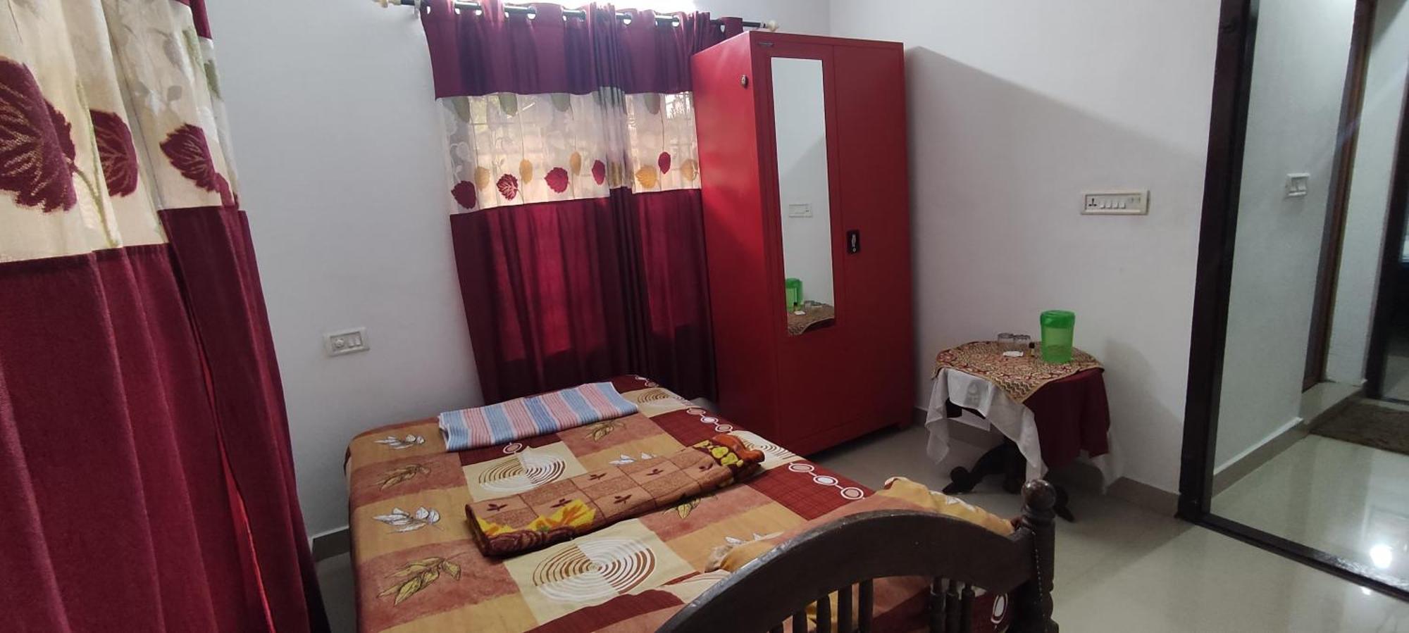 Koonamparayil Home Stay Munnar Anaviratty-Family Only Екстер'єр фото