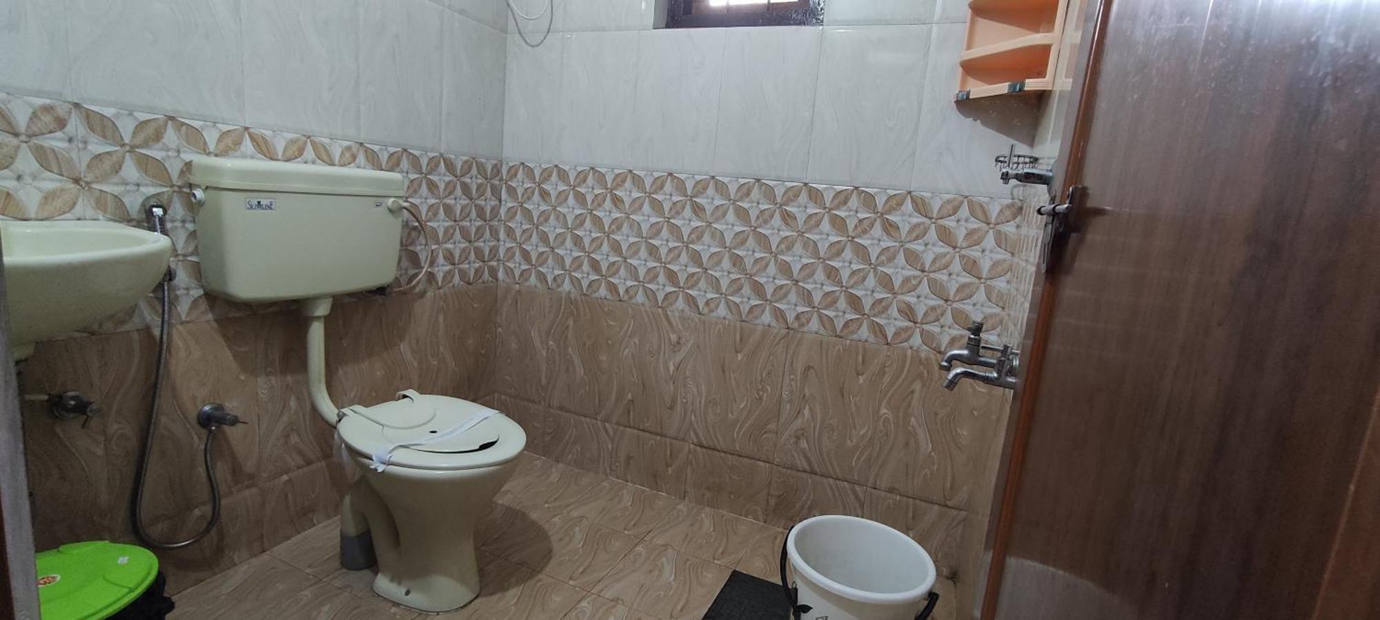 Koonamparayil Home Stay Munnar Anaviratty-Family Only Екстер'єр фото