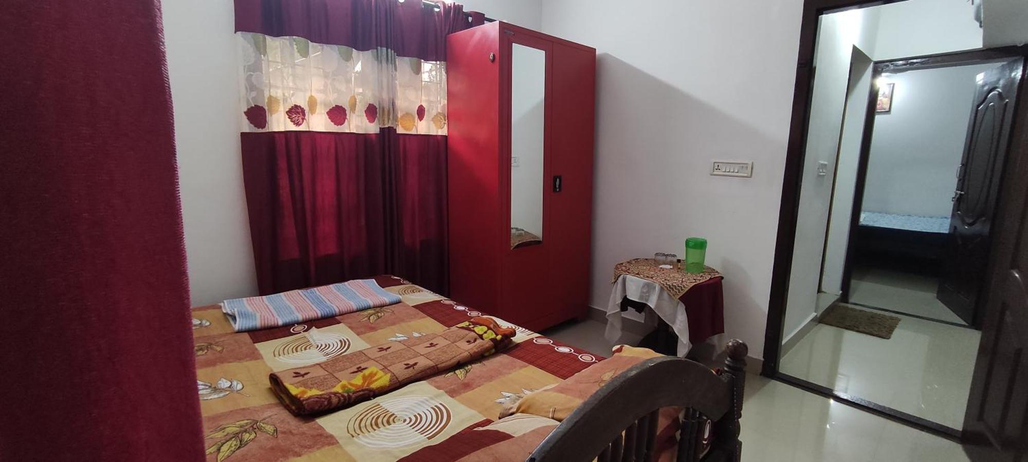 Koonamparayil Home Stay Munnar Anaviratty-Family Only Екстер'єр фото